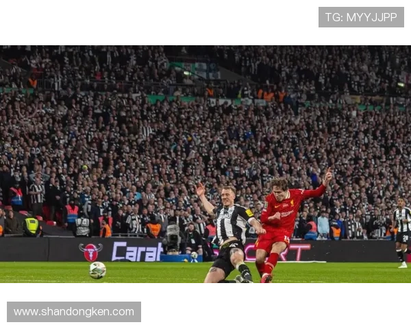 曼联防守体系漏洞频出，对赛季关键阶段稳定性形成考验